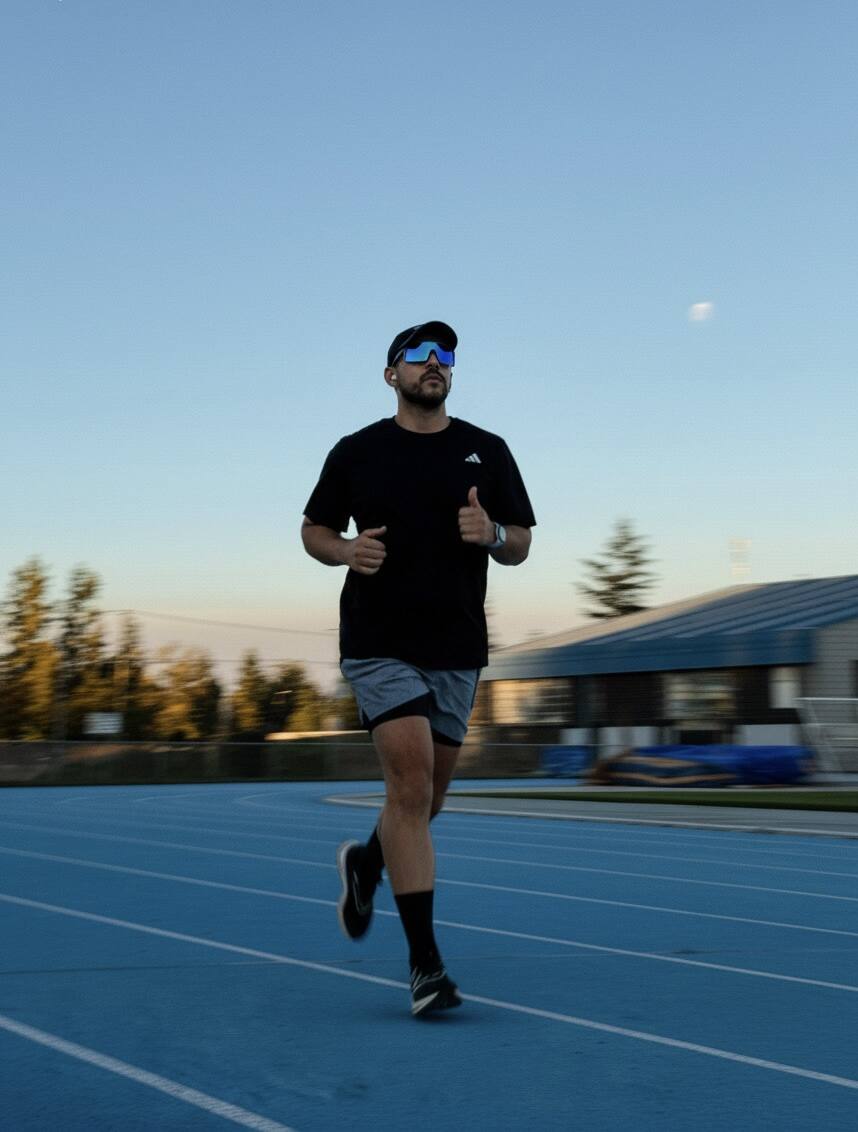 Fabián Zapata corriendo en pista